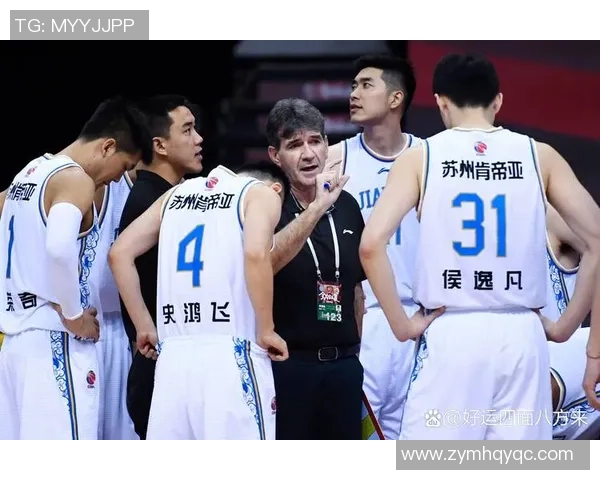 12月28日广东队与上海队激战正酣谁能在这场对决中笑到最后