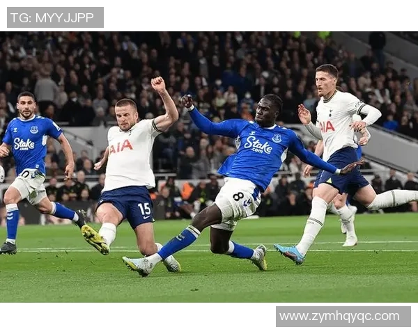 伯恩茅斯主场迎战埃弗顿双方争夺英超宝贵积分之战