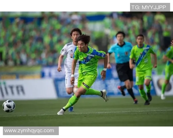 日职联赛激战长崎对决鹿岛全力争胜展现球队实力与斗志 日职联赛激战长崎对决鹿岛全力争胜展现球队实力与斗志