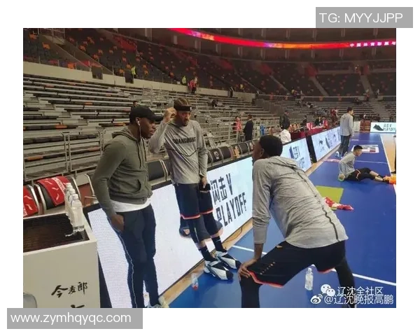 哈德森的传奇旅程：从篮球场到人生巅峰的启示与反思