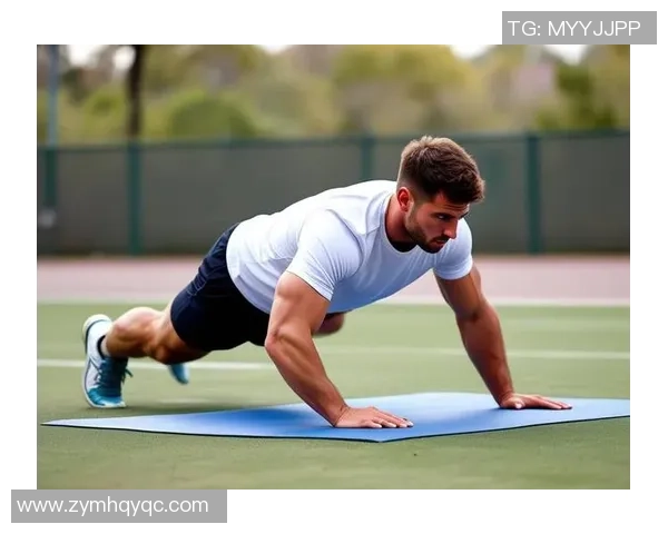 篮球明星健美之路：从赛场到健身房的完美蜕变与力量展示